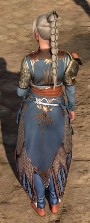 Chain Mail +2 worn by Shadowheart