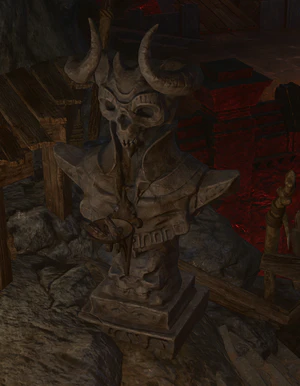One of the Whispering Statues, as found in the Undercity Ruins.